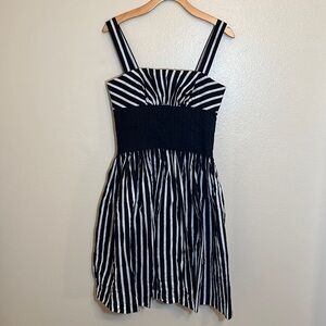 Suzi Chin for Maggy Boutique Sleeveless Dress